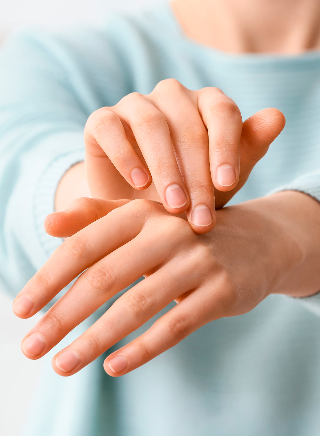 Hipnosis terapia para dejar de morderse las uñas